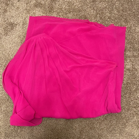 One shoulder Hot pink Dress - Picture 7 of 8